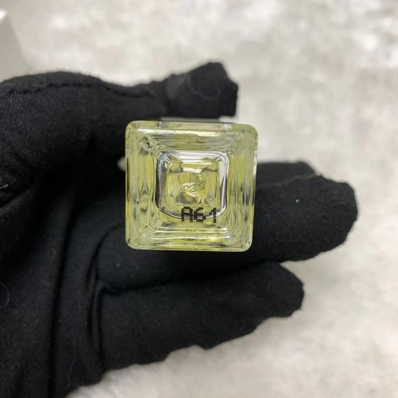 NIB Jo Malone Jasmine and Neroli facial oil 13ml - Picture 5 of 9